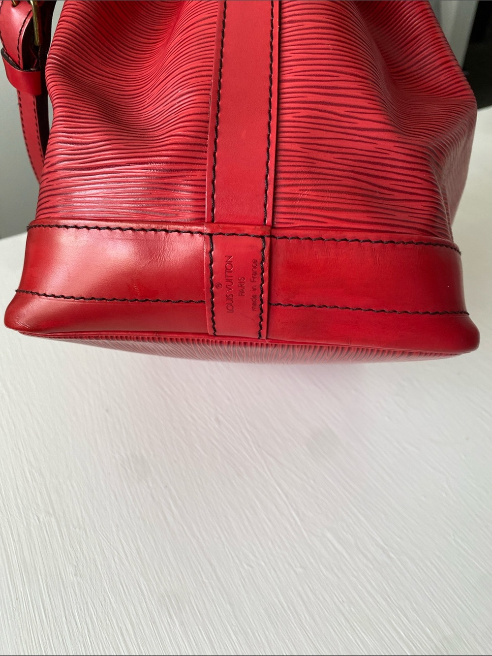 Louis Vuitton Red Epi Leather Noe GM Like New with COA 1992 Pristine Condition - Picture 7 of 16